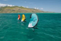 Ozone Fly V1 Wing -DE Surfausrüstung Verkäufe 2024 Fly V1 Action 6 1260x1260